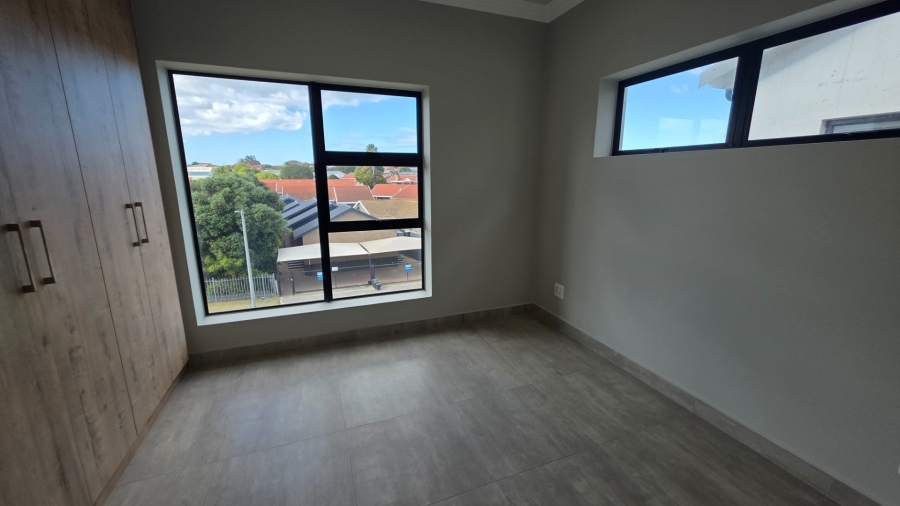 2 Bedroom Property for Sale in Hartenbos Central Western Cape